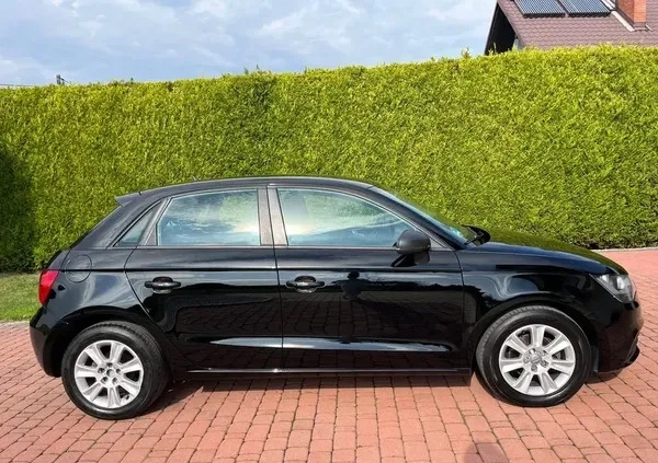 Audi A1 cena 34900 przebieg: 153000, rok produkcji 2013 z Gniezno małe 137